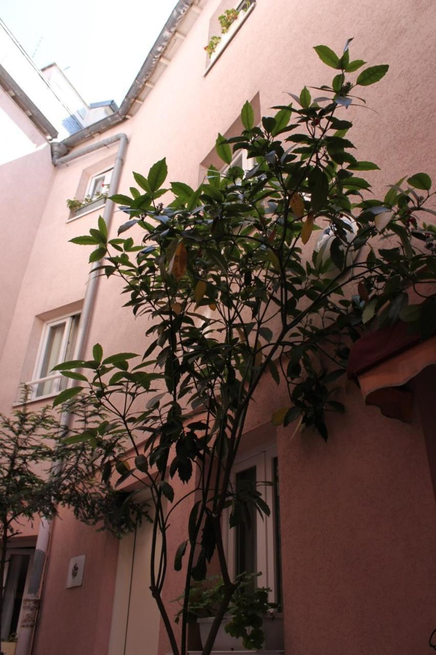 Hotel Aladin Παρίσι Εξωτερικό φωτογραφία